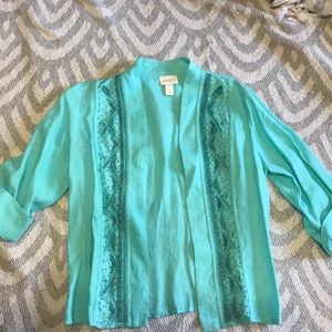 Open half  sleeve cover up